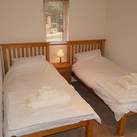 Clun Valley Lodges Clunton Exteriör bild