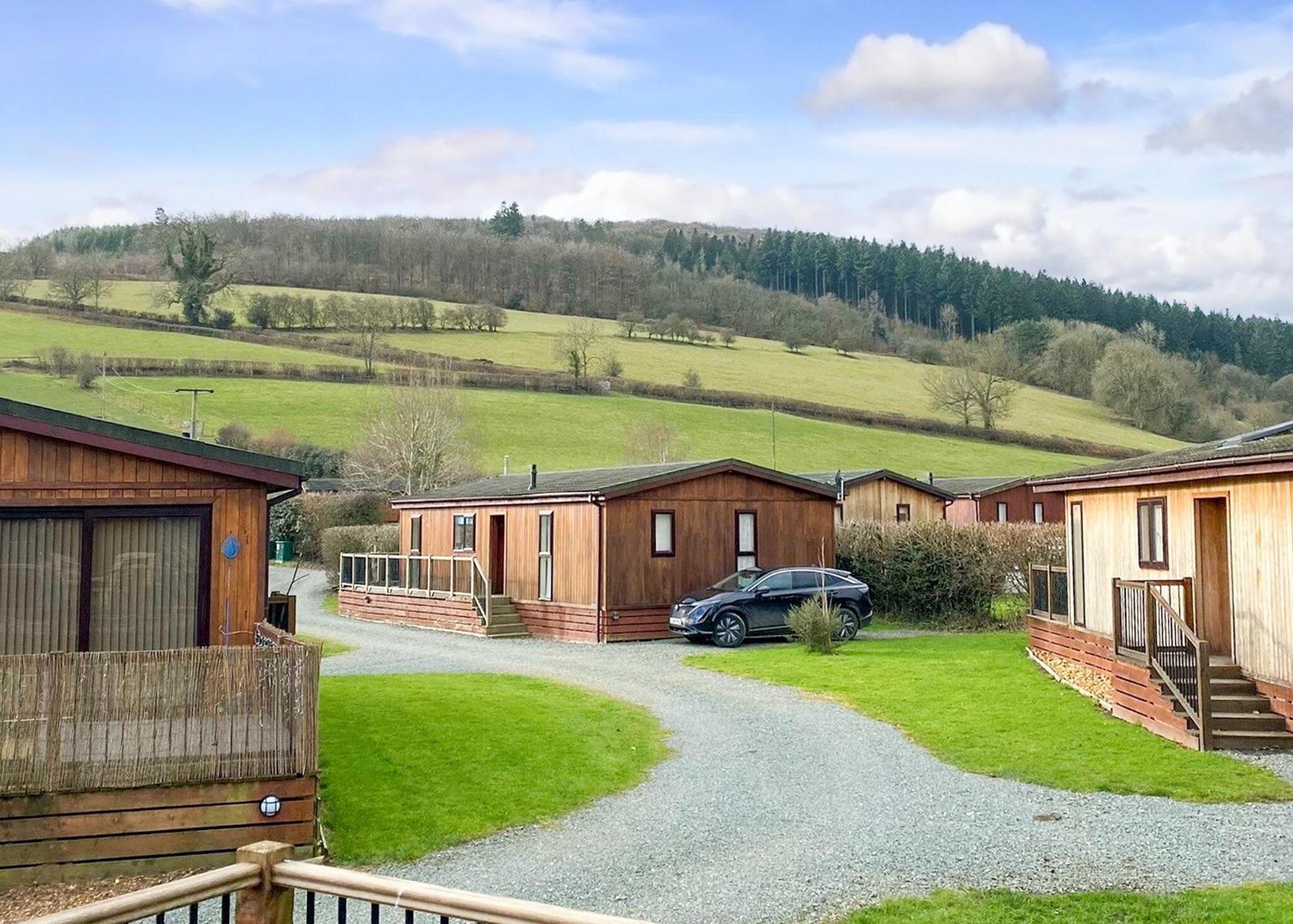 Clun Valley Lodges Clunton Exteriör bild